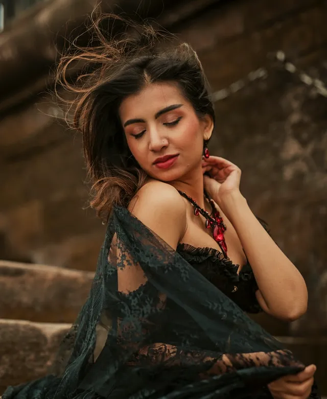 মেয়েদের ফেসবুক প্রোফাইল পিকচার | Stylish মেয়েদের প্রোফাইল ছবি 3 মেয়েদের ফেসবুক প্রোফাইল পিকচার | Stylish মেয়েদের প্রোফাইল ছবি