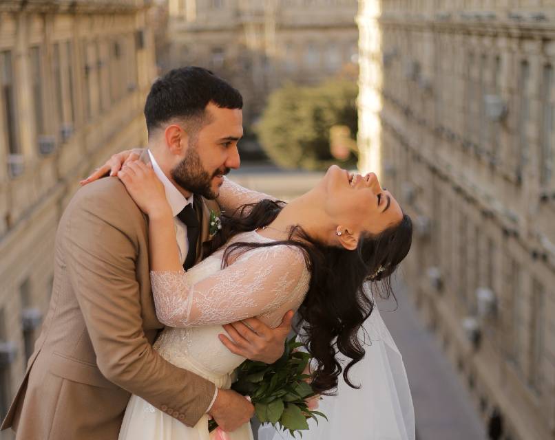 প্রেমিকার জন্য রোমান্টিক কথা | ভালোবাসার কিছু কথা শুধু তোমার জন্য 4 সবাই জীবনে একবার হলেও কারোর না কারোর প্রতি প্রেমে পড়ে। প্রেমের ফিলিং এক কথায় অসাধারণ অন্যরকম ফিলিং। যারা গভীর প্রেমে পড়ে তারাই একমাত্র এই ফিলিং অনুভব করতে পারে। ইতিমধ্যে যারা এই প্রেমের স্বাদ অনুভব করেছেন তাদের জন্য বেশ কিছু রোমান্টিক কথা এই আর্টিকেলে শেয়ার করা হবে। বিশেষ করে প্রেমিকার জন্য রোমান্টিক কথা শেয়ার করা হবে। সেই সাথে ভালবাসার মানুষের জন্য রোমান্টিক বার্তা সহ মজার প্রেমের কথা নিয়ে আলোচনা করা হবে।